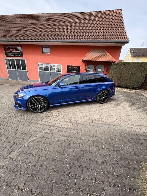Gebraucht Audi RS6 Performance 605 PS (444 kW) 2017 Blau Kombi