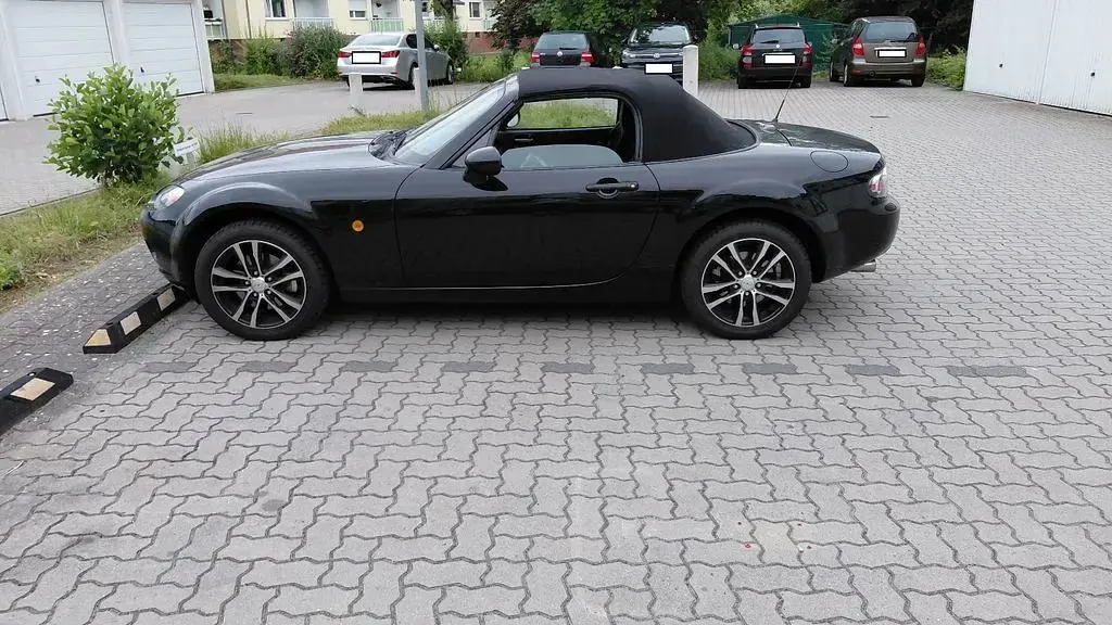 Gebraucht Mazda MX5 Energy 126 PS (92 kW) 2006 Schwarz Cabrio