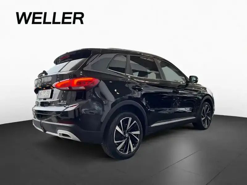 Neu MG ZS Luxury 197 PS (144 kW) 2025 Pebble black (schwarz) Limousine