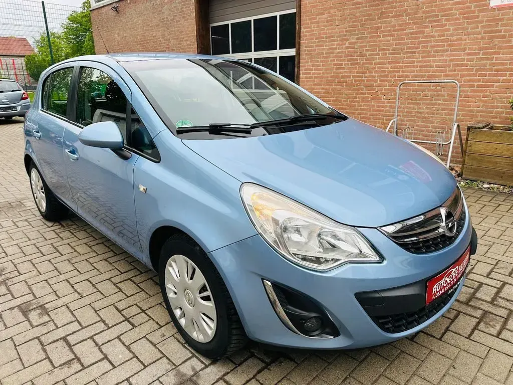 Gebraucht Opel Corsa Edition 86 PS (63 kW) 2013 Blau Kleinwagen