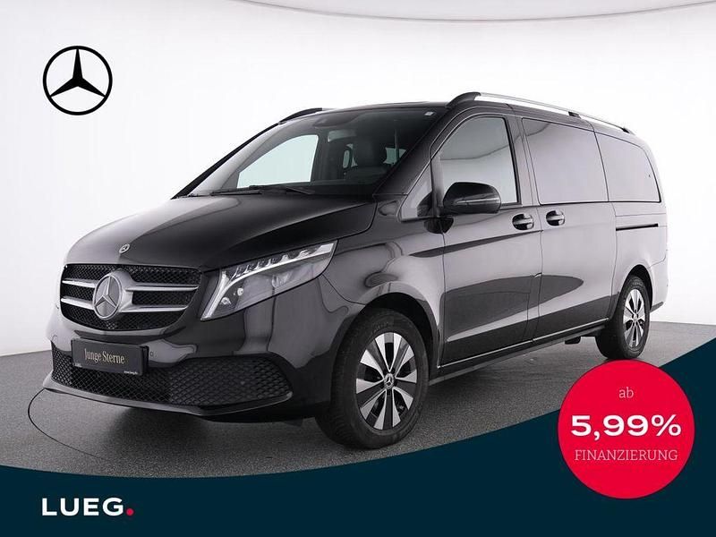 Schwarz Gebraucht 2024 Mercedes V250 Van / Kleinbus | 65.495 € (Superpreis) - Bild 1/4