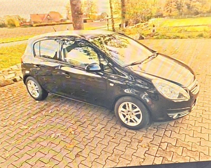 Gebraucht Opel Corsa Edition 90 PS (66 kW) 2010 Schwarz Kleinwagen