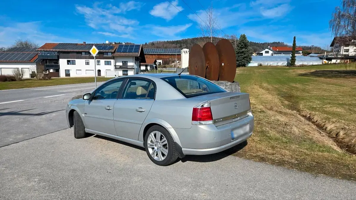 Gebraucht Opel Vectra 155 PS (114 kW) 2006 Beige Limousine