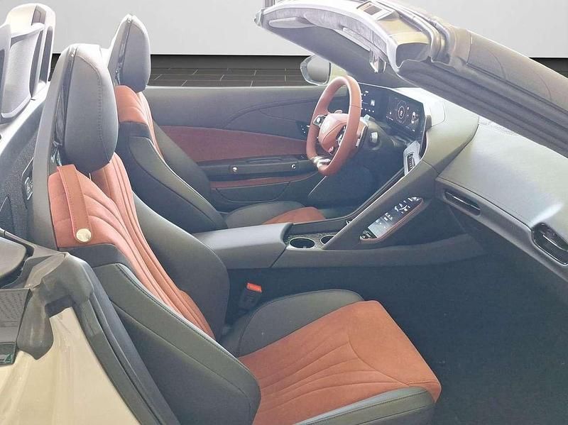 Gebraucht MG Cyberster 250 kW (340 PS) 2026 Ivory white Cabrio