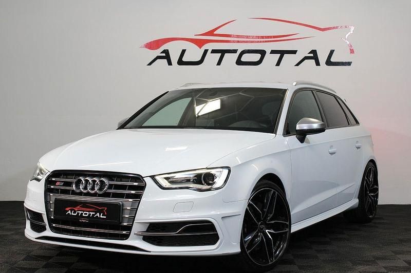 Weiß Gebraucht 2013 Audi S3 Sport Limousine | 19.599 € (Fairer Preis) - Bild 1/4