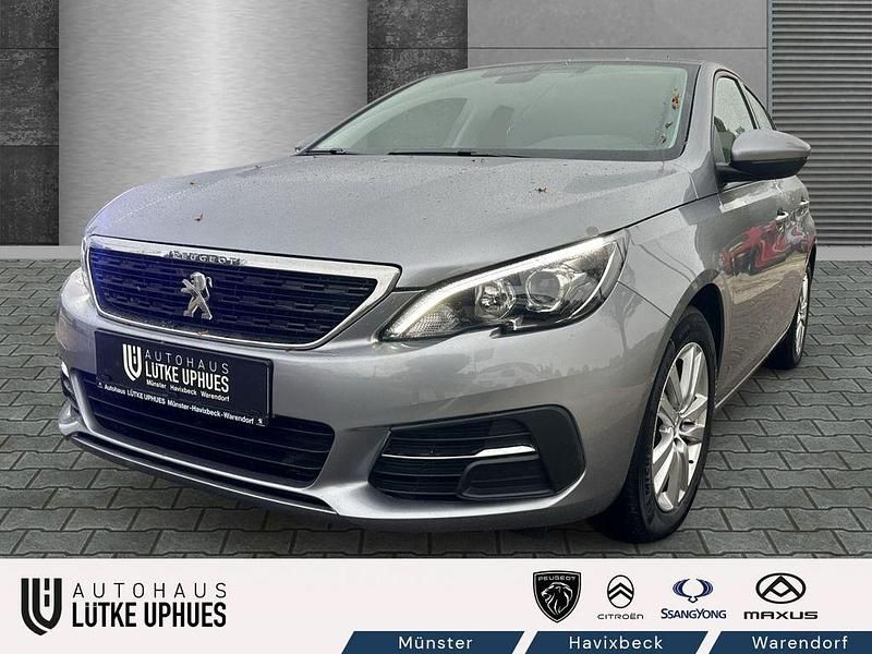 Grau Gebraucht 2020 Peugeot 308 Active Limousine | 14.995 € (Fairer Preis) - Bild 1/4
