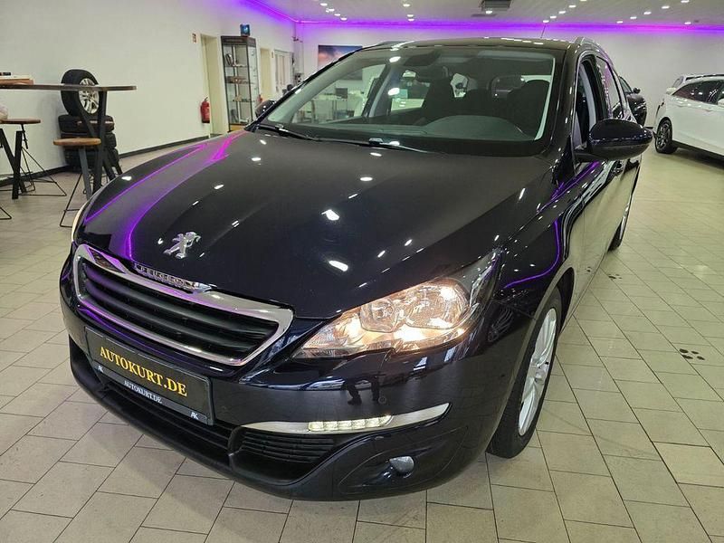 Gebraucht Peugeot 308 SW Active 120 PS (88 kW) 2016 Blau Kombi