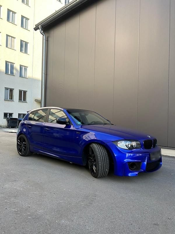 Gebraucht BMW 116 122 PS (89 kW) 2010 Blau Kleinwagen
