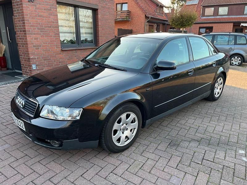 Second-hand Audi A4 131 CP (96 kW) 2003 Negru Berlinǎ