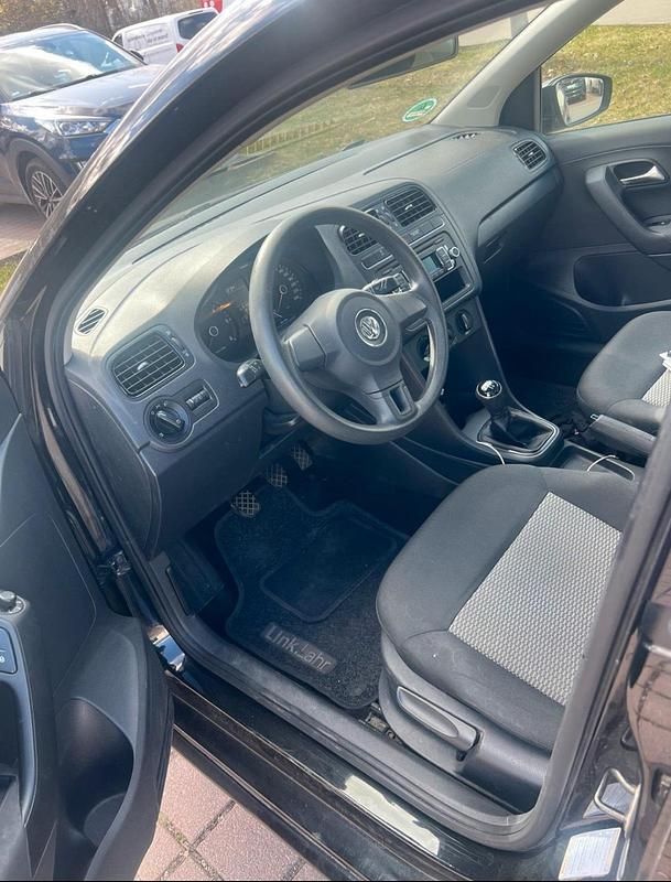 Gebraucht VW Polo 75 PS (55 kW) 2013 Kleinwagen