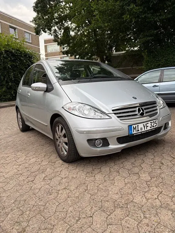 Gebraucht Mercedes A150 95 PS (69 kW) 2005 Silber Limousine