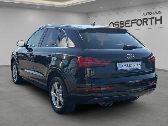 Gebraucht Audi Q3 Advanced 184 PS (135 kW) 2015 Schwarz SUV
