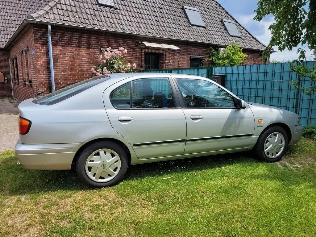 Gebraucht Nissan Primera 131 PS (96 kW) 1998 Silber Kombi