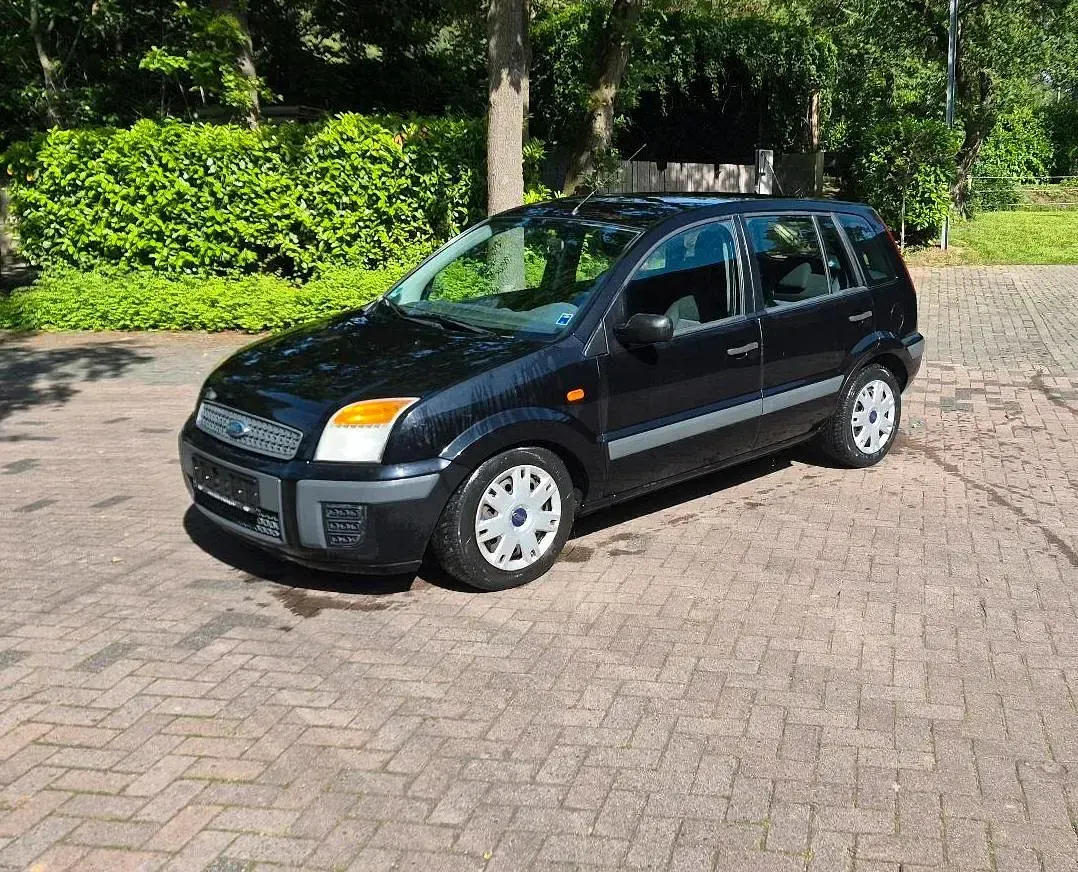 Gebraucht Ford Fusion 80 PS (58 kW) 2007 Schwarz Kleinwagen