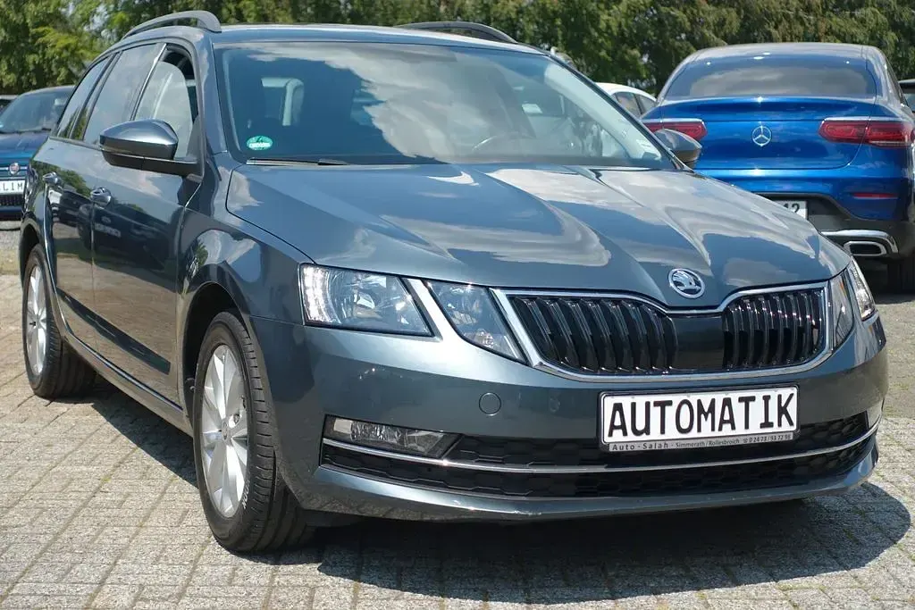 Gebraucht Skoda Octavia Style 116 PS (85 kW) 2019 Grau Kombi