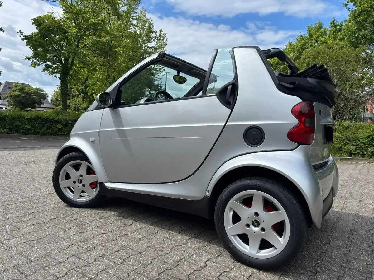 Gebraucht Smart ForTwo Cabrio 61 PS (44 kW) 2003 Silber Cabrio