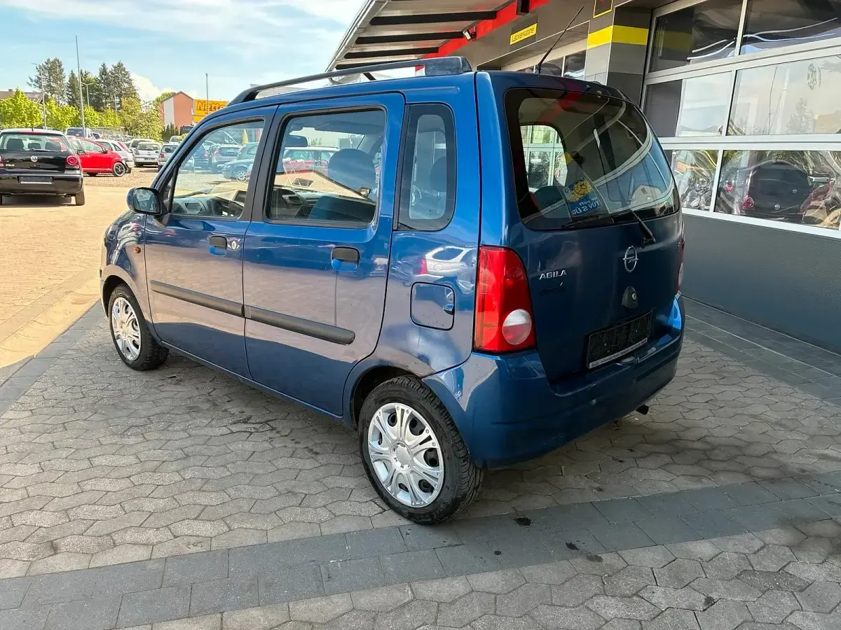 Gebraucht Opel Agila 75 PS (55 kW) 2003 Blau Van / Kleinbus