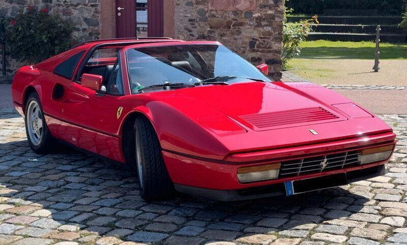 Rot Gebraucht 1989 Ferrari 328 Cabrio | 94.900 € - Bild 1/4