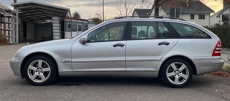 Gebraucht Mercedes C270 170 PS (125 kW) 2002 Silber Kombi