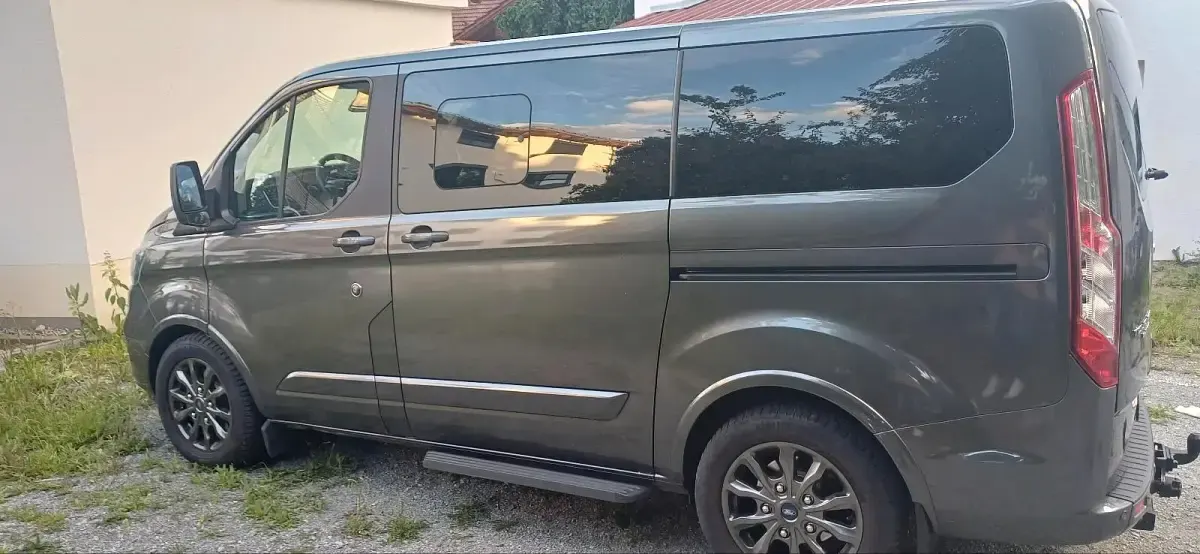 Gebraucht Ford Transit 170 PS (125 kW) 2020 Grau Van / Kleinbus