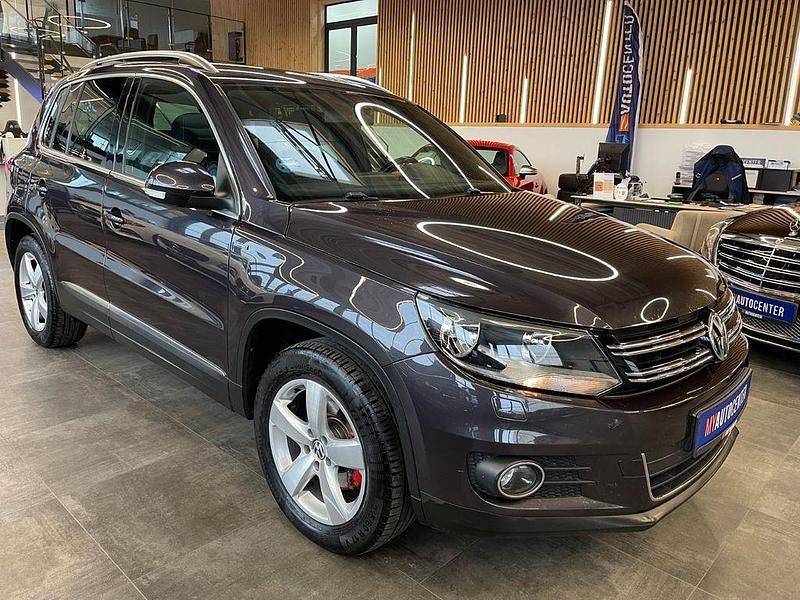Gebraucht VW Tiguan LOUNGE 150 PS (110 kW) 2015 Grau SUV