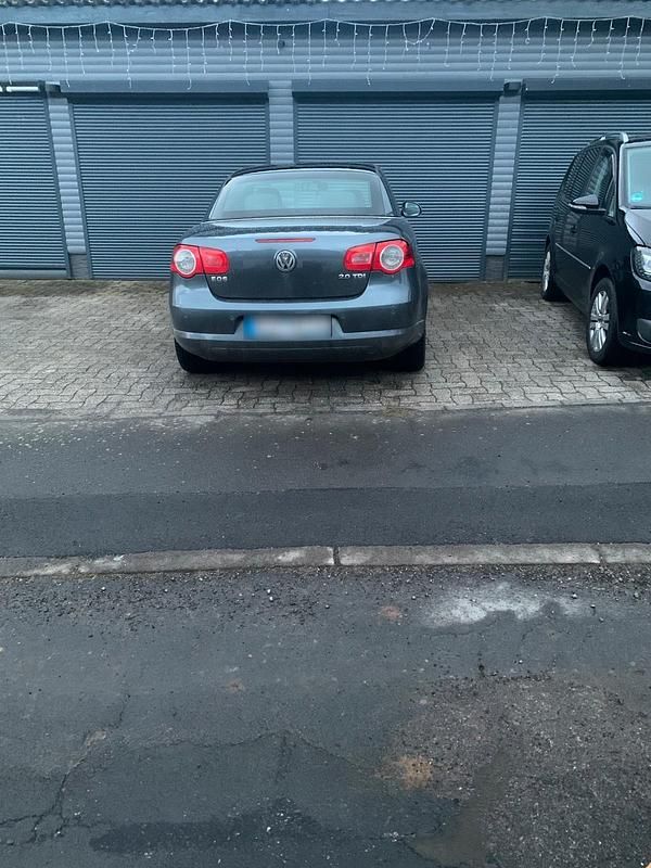 Gebraucht VW Eos 140 PS (102 kW) 2008 Rot Cabrio