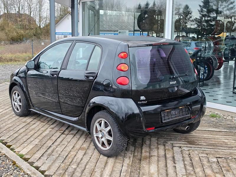 Gebraucht Smart ForFour 75 PS (55 kW) 2004 Schwarz Kleinwagen
