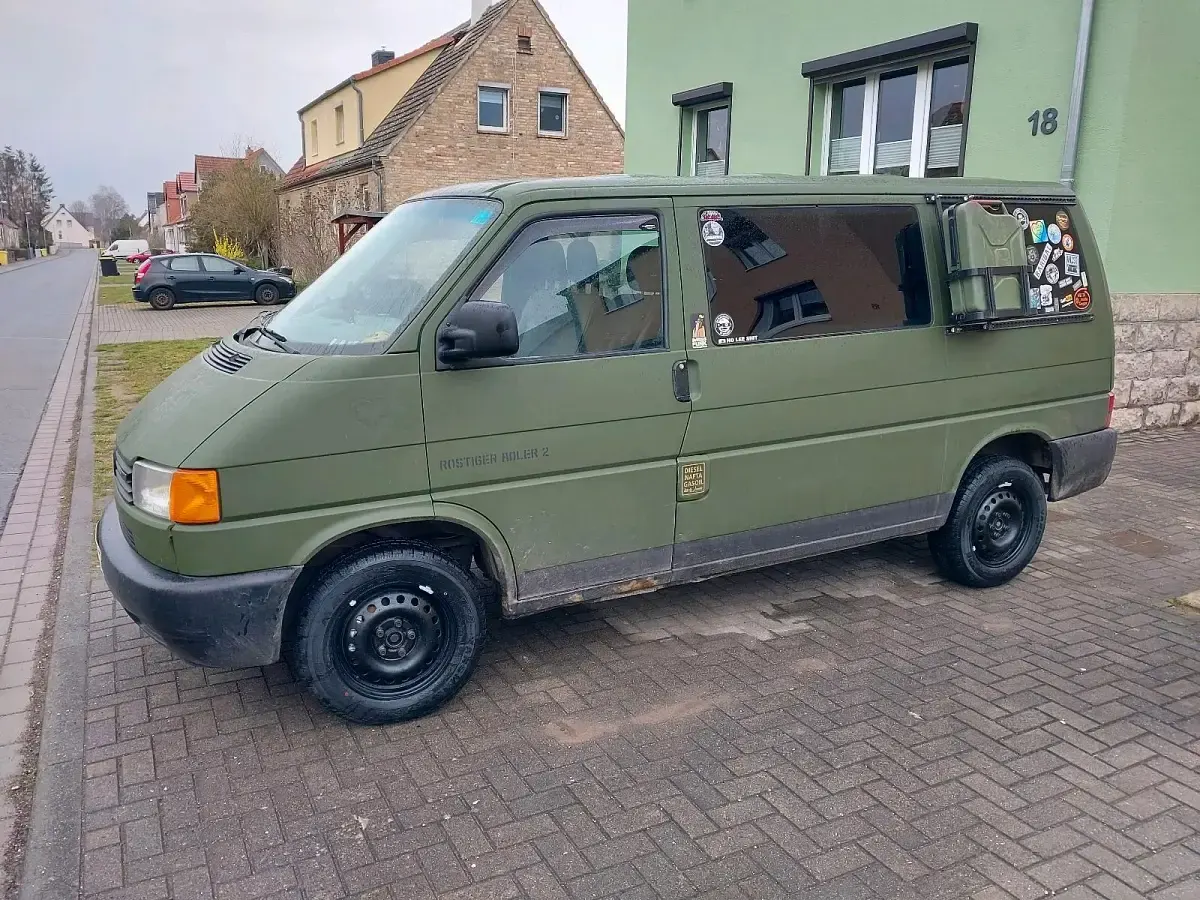 Usata VW T4 88 CV (64 kW) 2003 Verde Furgone