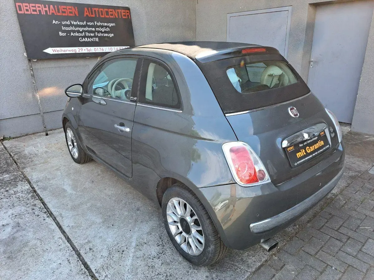 Gebraucht Fiat 500 Lounge 69 PS (50 kW) 2012 Grau Cabrio