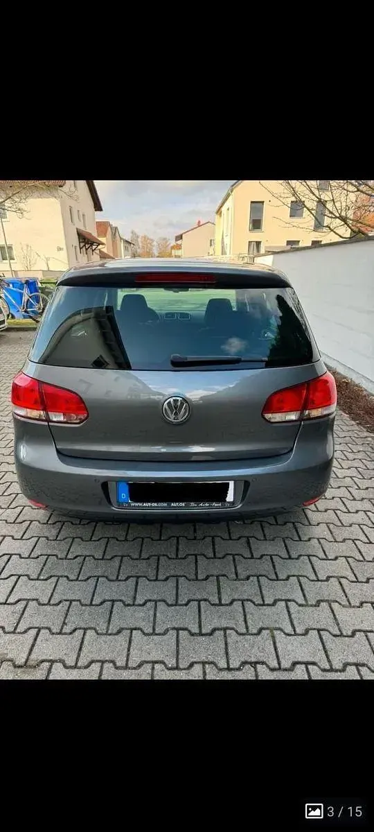 Gebraucht VW Golf VI Style 89 PS (65 kW) 2011 Grau Kleinwagen