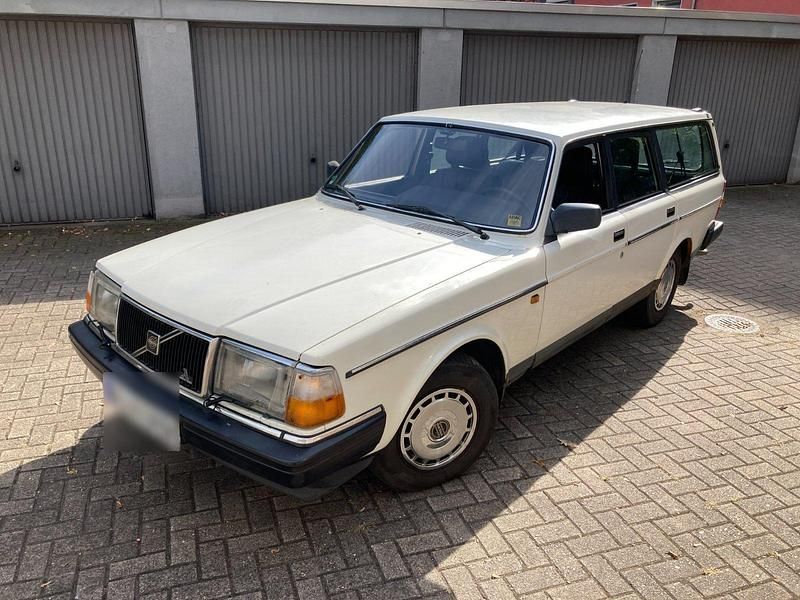 Weiß Gebraucht 1989 Volvo 245 Kombi | 2.400 € - Bild 1/4