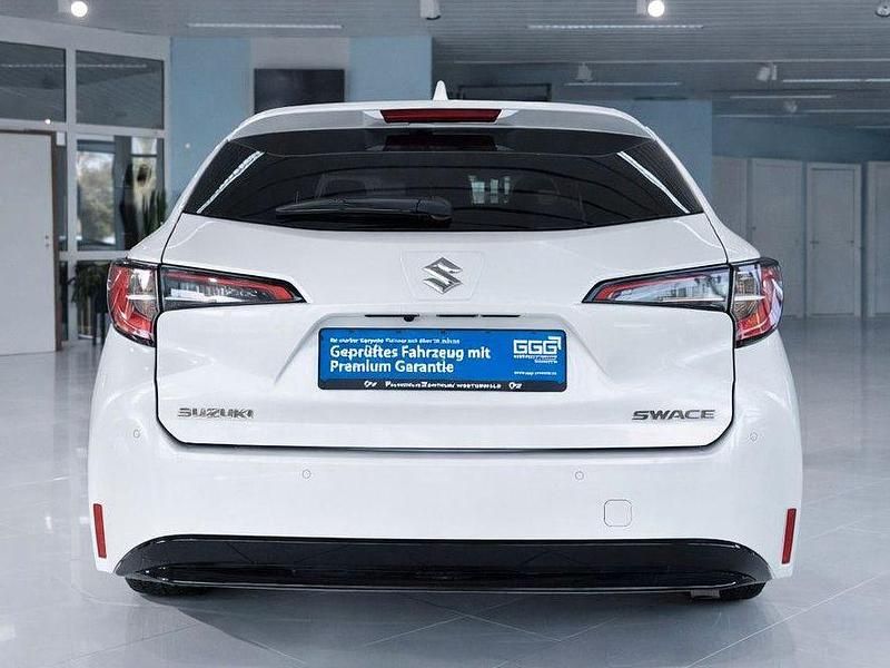 Gebraucht Suzuki Swace Comfort+ 98 PS (72 kW) 2022 Weiß Kombi