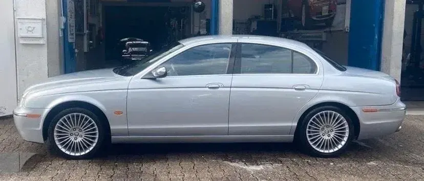 Używany Jaguar S-Type Executive 298 KM (219 kW) 2006 Srebrny Sedan/Limuzyna