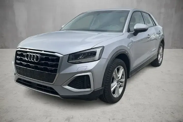 Usata Audi Q2 Advanced Plus 150 CV (110 kW) 2023 Argento SUV