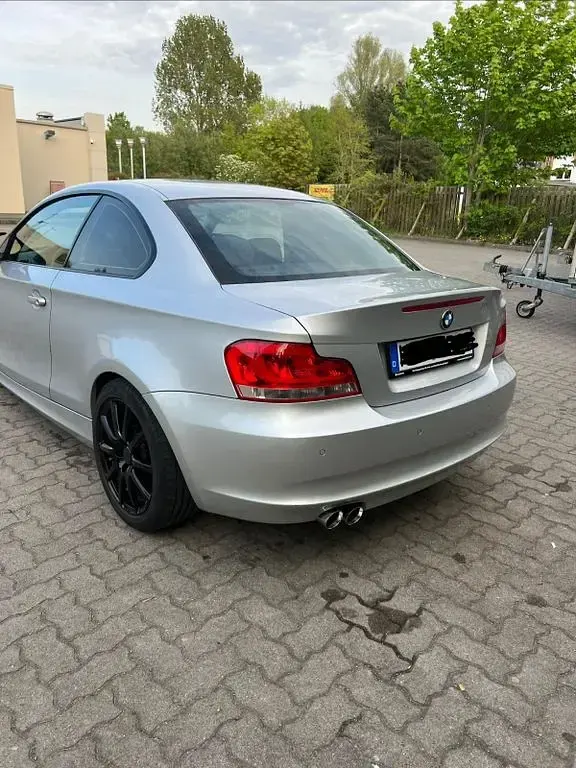 Gebraucht BMW 118 Performance 143 PS (105 kW) 2013 Silber Kleinwagen