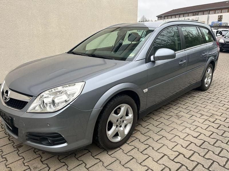 Gebraucht Opel Vectra Edition 155 PS (114 kW) 2007 Silber Limousine