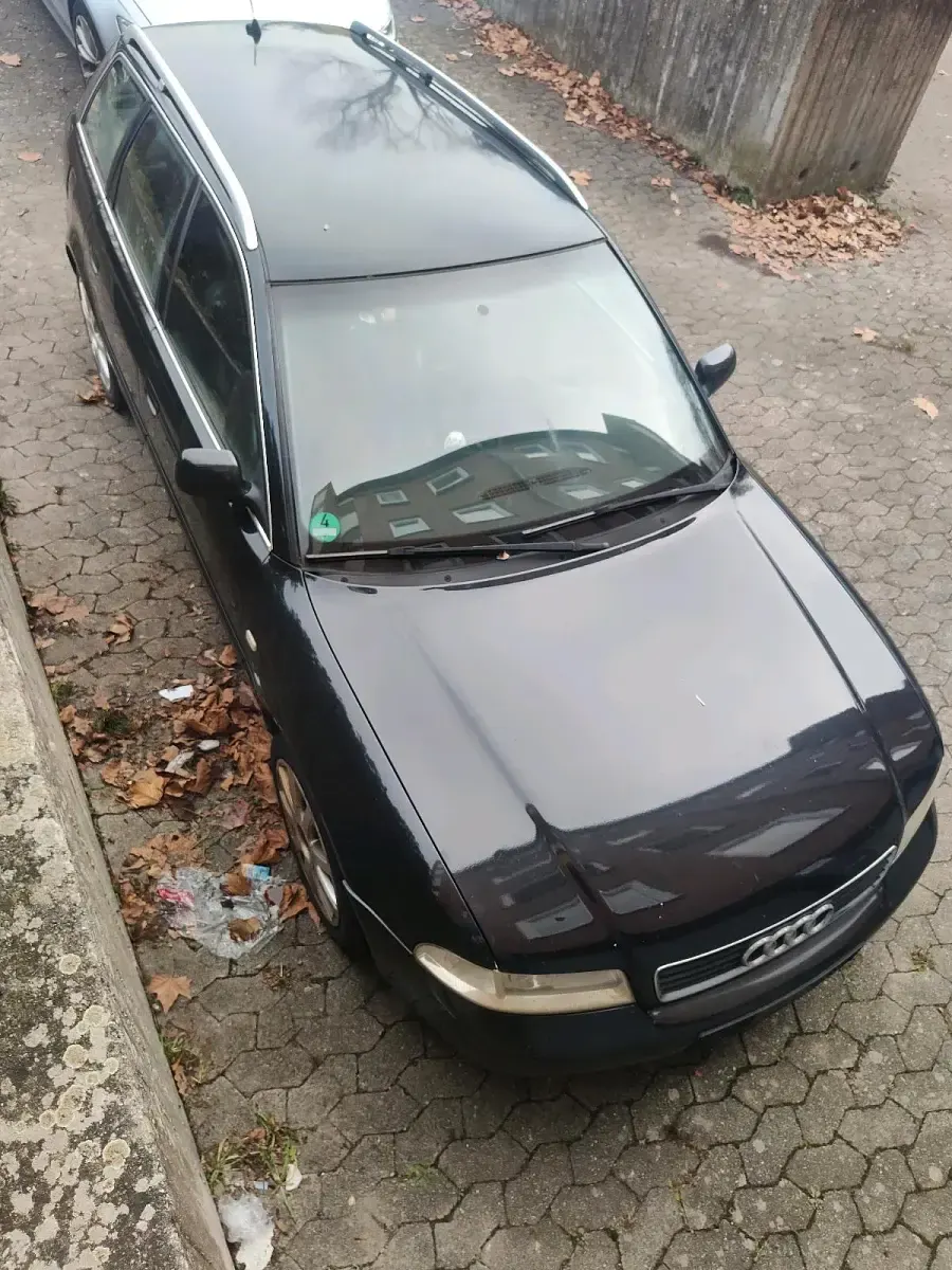 Gebraucht Audi A4 150 PS (110 kW) 2000 Schwarz Kombi