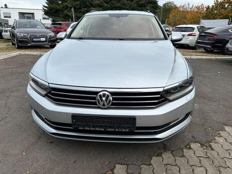 Gebraucht VW Passat 120 PS (88 kW) 2016 Silber Kombi