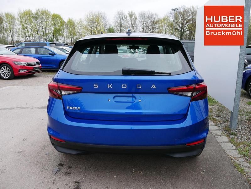 Neu Skoda Fabia Selection 116 PS (85 kW) 2026 Raceblau metallic Kleinwagen