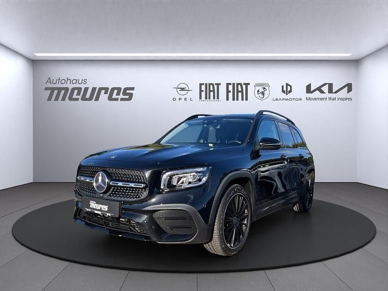 Schwarz Gebraucht 2021 Mercedes GLB250 AMG line SUV | 36.788 € (Fairer Preis) - Bild 1/4