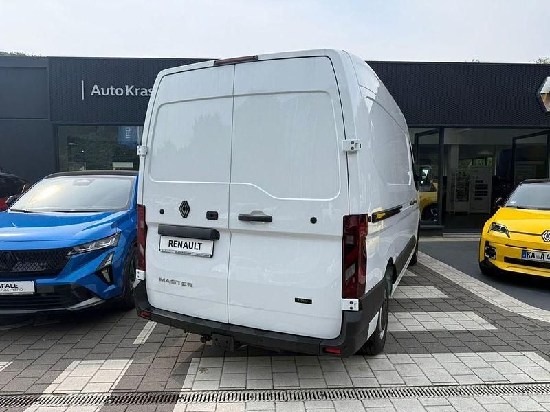 Neu Renault Master 55 kW (75 PS) 2025 Weiß Van / Kleinbus
