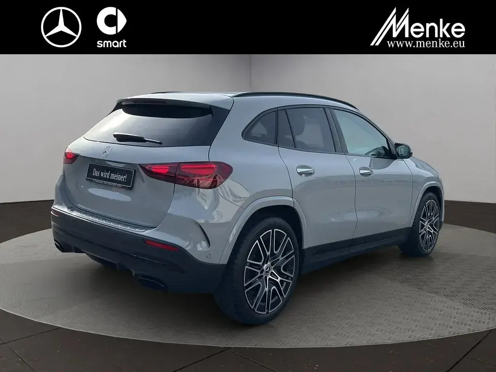 Gebraucht Mercedes GLA200 AMG 150 PS (110 kW) 2025 Manufaktur lack manufaktur alp SUV