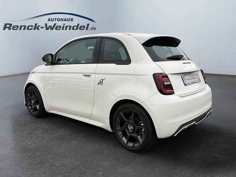 Gebraucht Abarth 500e 114 kW (155 PS) 2023 Weiss Kleinwagen