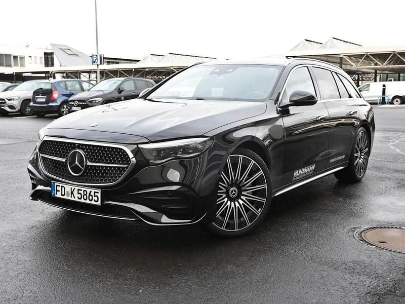 Gebraucht Mercedes E450 AMG 367 PS (269 kW) 2025 Obsidianschwarz metallic Kombi