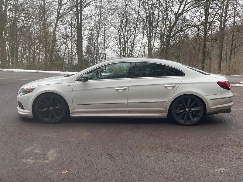 Gebraucht VW Passat 300 PS (220 kW) 2011 Coupé