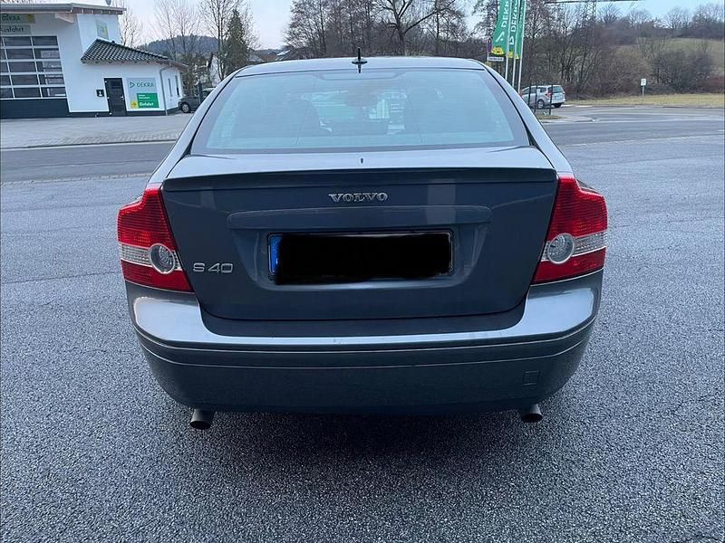 Gebraucht Volvo S40 220 PS (161 kW) 2004 Grau Limousine