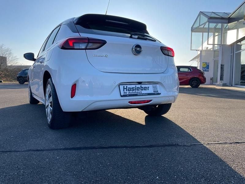 Gebraucht Opel Corsa-e Edition 100 kW (136 PS) 2022 Weiß Kleinwagen