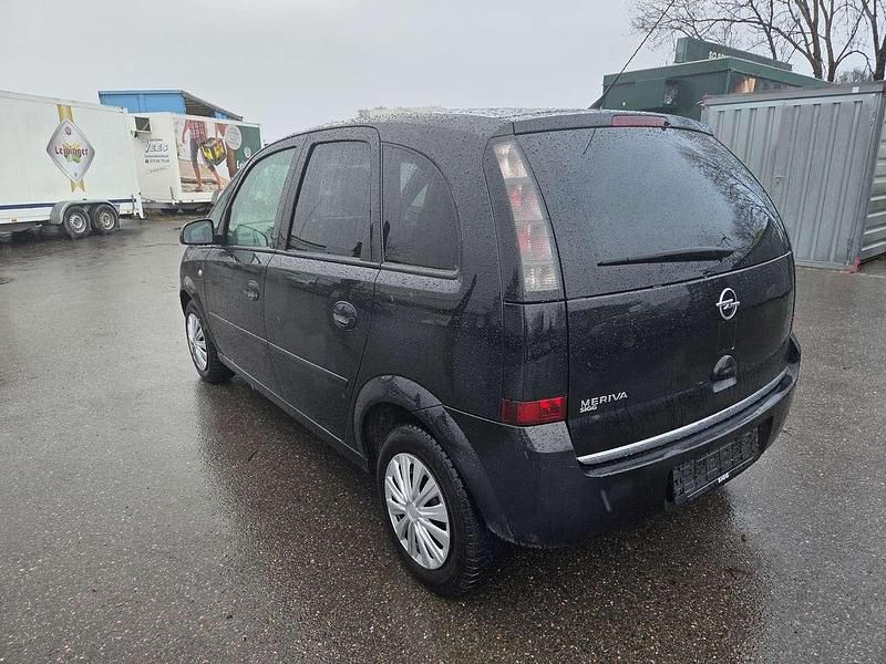 Gebraucht Opel Meriva Edition 90 PS (66 kW) 2006 Saphirschwarz mi2 Van / Kleinbus