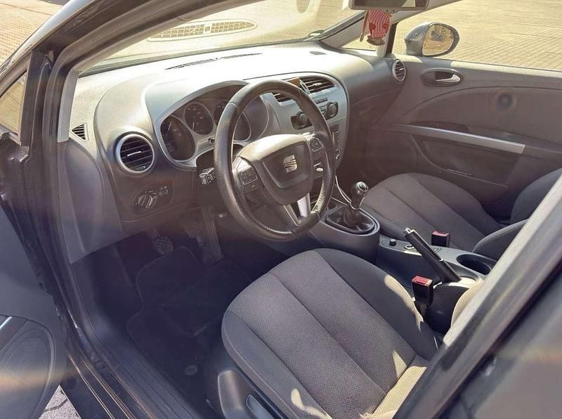 Gebraucht Seat Leon Stylance 125 PS (91 kW) 2009 Schwarz Kleinwagen