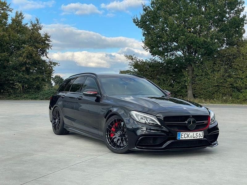 Schwarz Gebraucht 2015 Mercedes C63S AMG AMG Edition 1 Limousine | 49.999 € (Teuer) - Bild 1/4